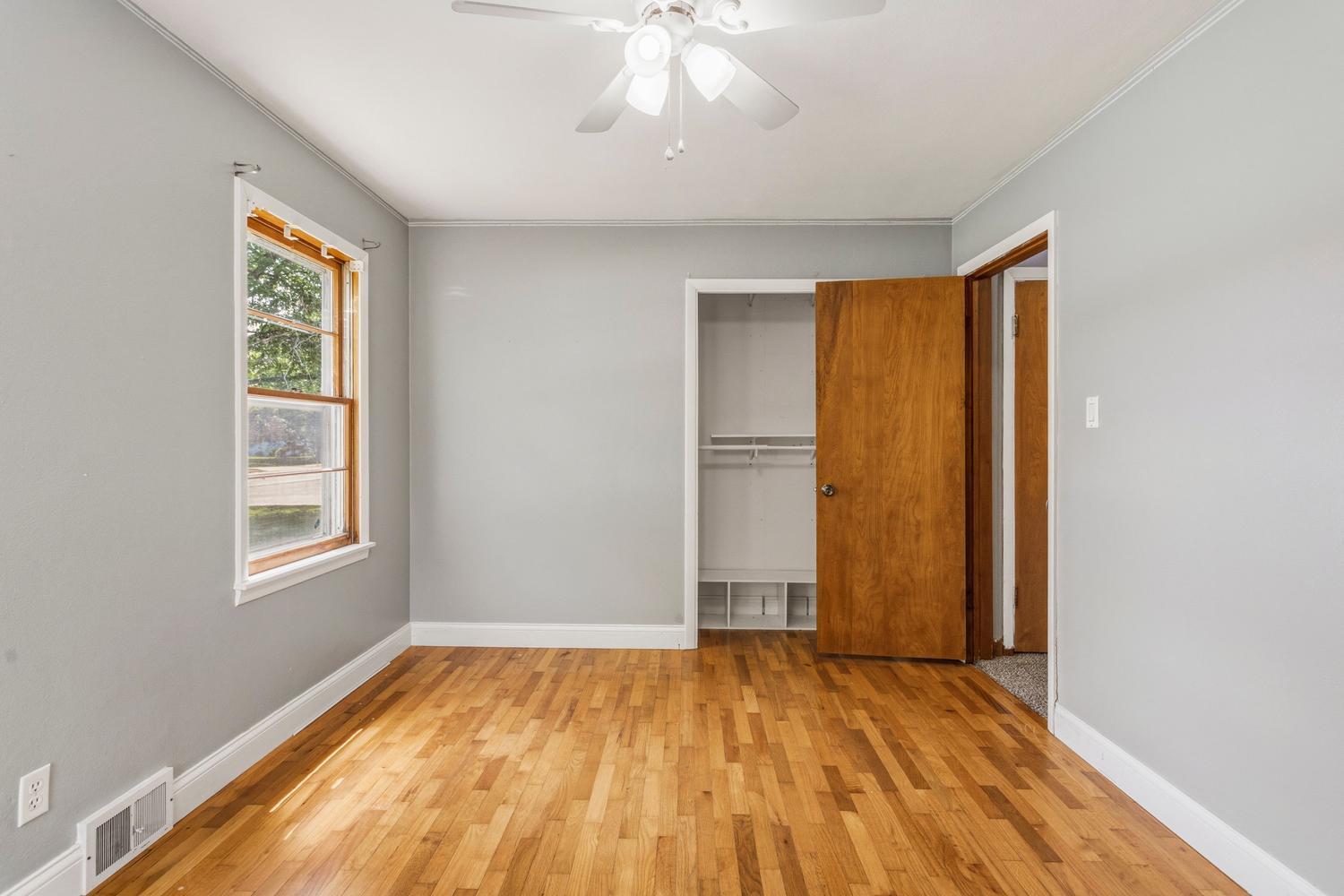 809 South Division Street Mahomet, IL 61853 - Photo 19 of 30