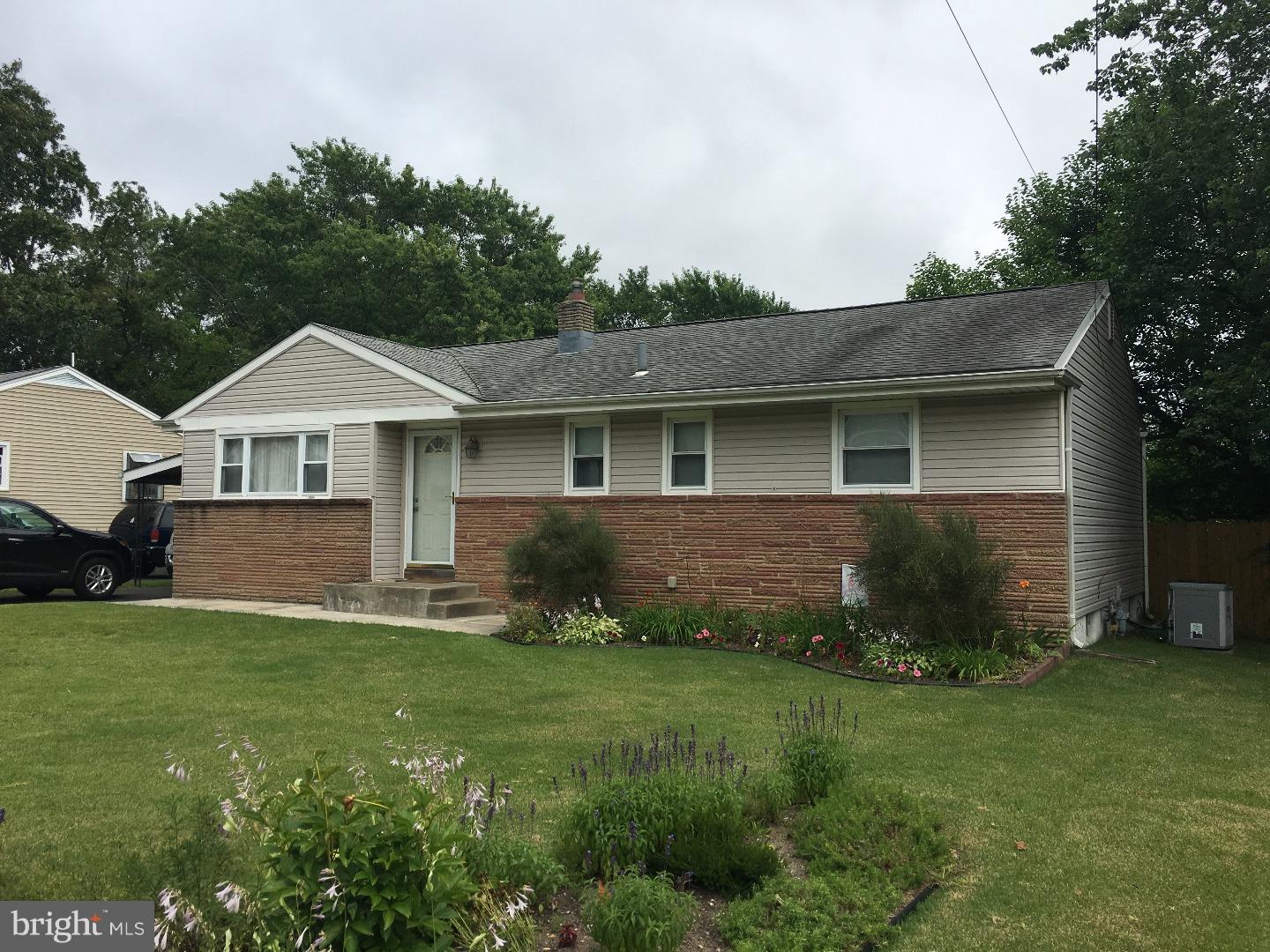 702 Heston Road Glassboro, NJ 08028 - Photo 2 of 16