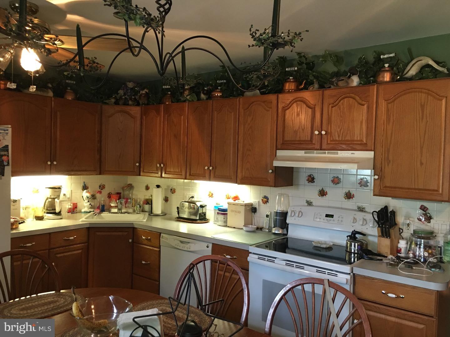 702 Heston Road Glassboro, NJ 08028 - Photo 13 of 16