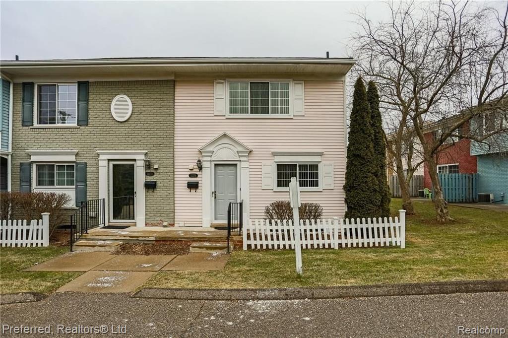 32276 West 12 Mile Road Farmington Hills, MI 48334 - Photo 1 of 29