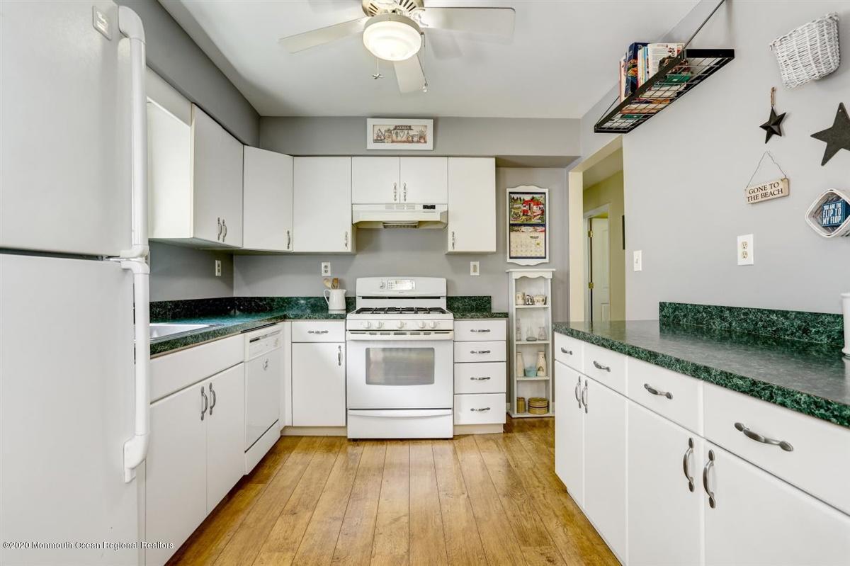746 Herbertsville Road Brick, NJ 08724 - Photo 26 of 65 21-746Herbertsville_021