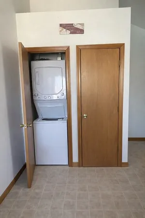 $1,650 | 74 Lakewood Street, Unit 2R, Worcester, MA 01603