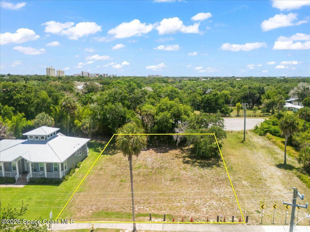 Tbd Bryan Street Melbourne, FL 32901 - Photo 2 of 16 a view of a garden