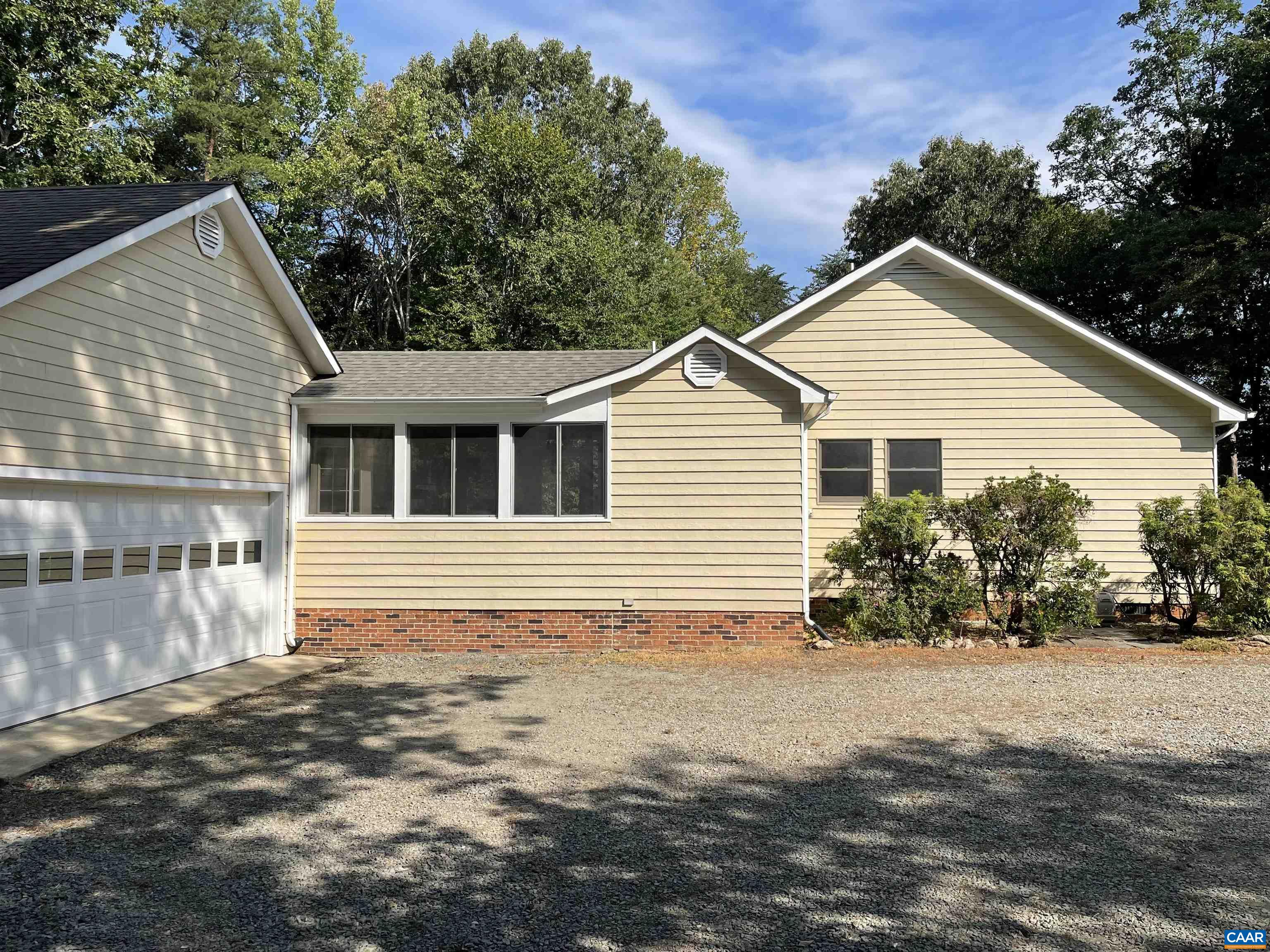 34 Fairview Lane Palmyra, VA 22963 - Photo 12 of 37 a view of a house with a yard