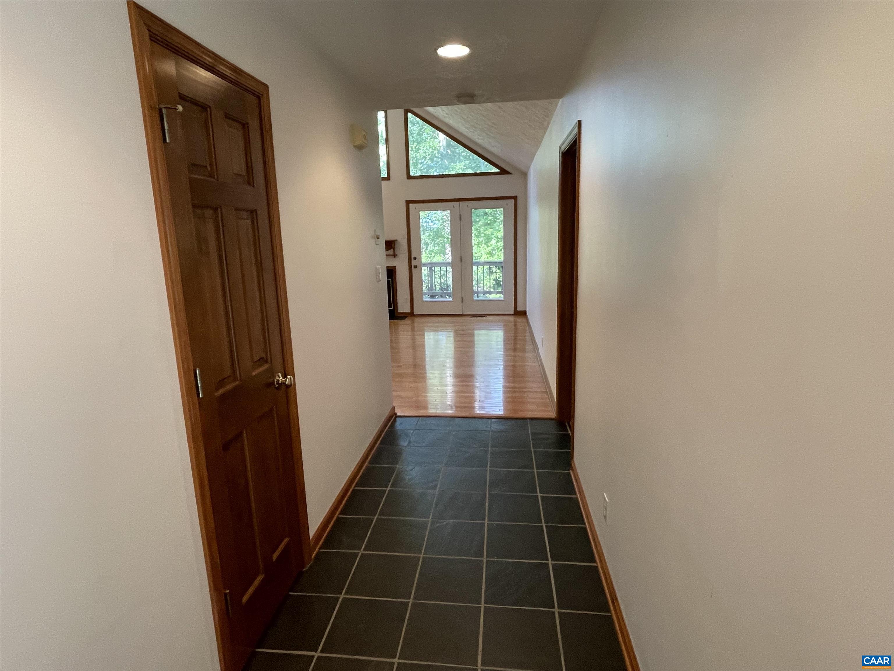34 Fairview Lane Palmyra, VA 22963 - Photo 31 of 37 a view of an entryway
