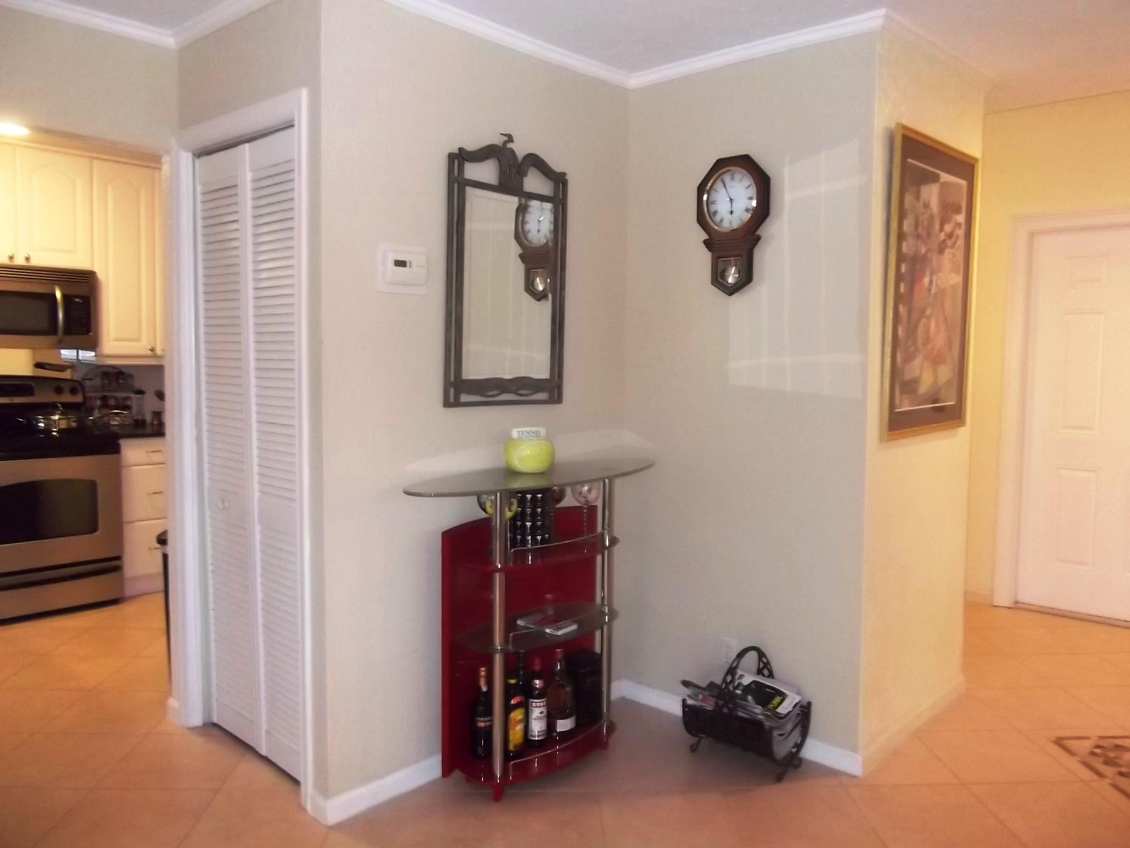 7438 Chablis Court Boca Raton, FL 33433 - Photo 5 of 27 Entrance