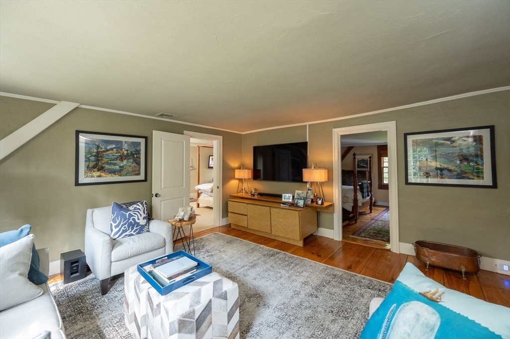 233 Washington Street Hanover, MA 02339 - Photo 18 of 42