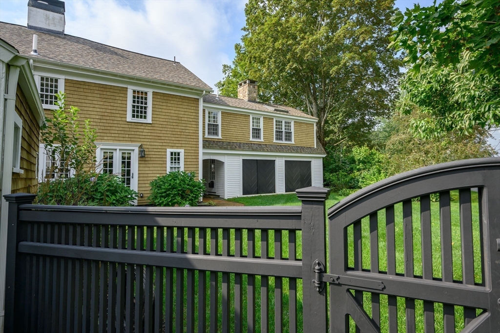 233 Washington Street Hanover, MA 02339 - Photo 31 of 42