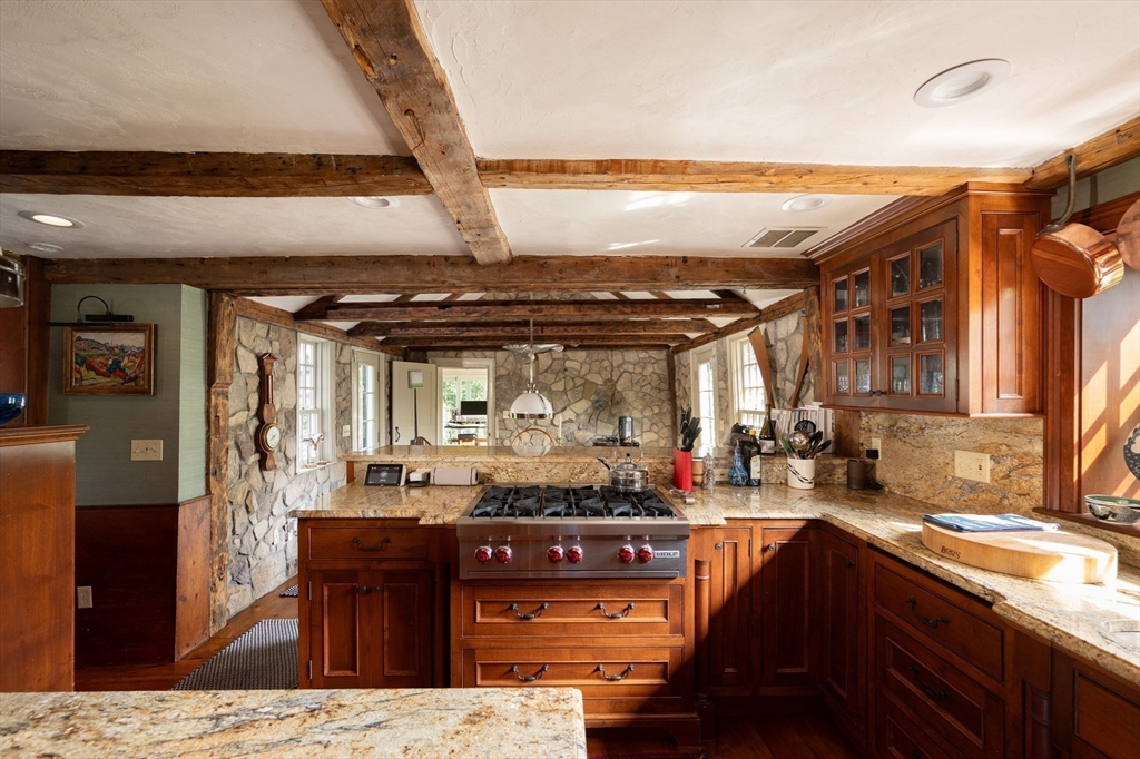 233 Washington Street Hanover, MA 02339 - Photo 9 of 42