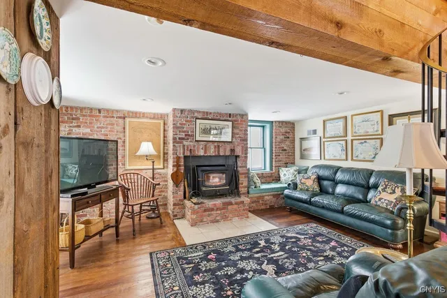 $1,050,000 | 3857 E Road, Cazenovia, NY 13035