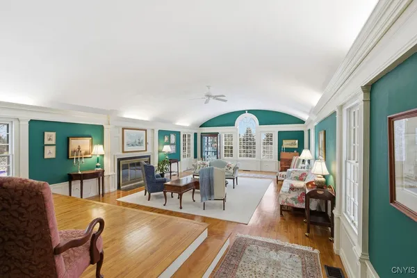 $950,000 | 3857 E Road, Cazenovia, NY 13035