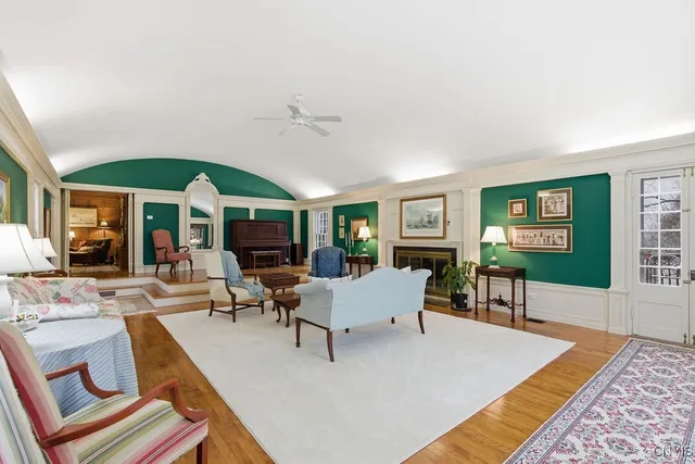 $1,050,000 | 3857 E Road, Cazenovia, NY 13035