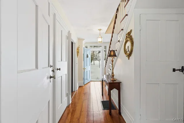 $1,050,000 | 3857 E Road, Cazenovia, NY 13035