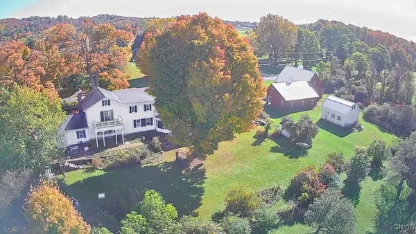 $950,000 | 3857 E Road, Cazenovia, NY 13035