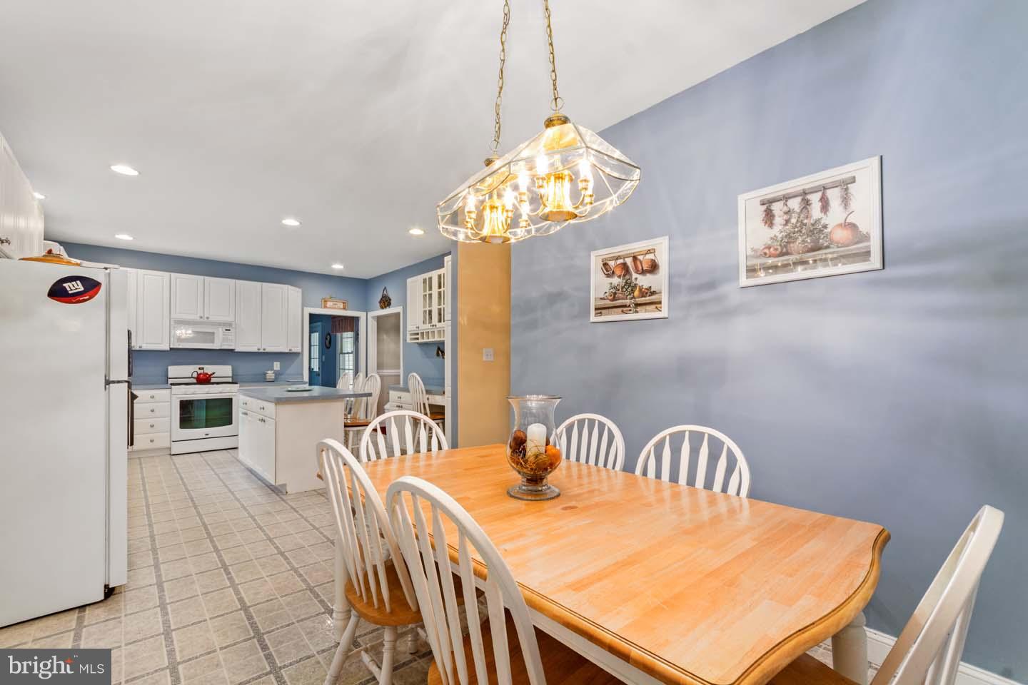 498 Oakshade Road Shamong, NJ 08088 - Photo 12 of 31 Gallery Image 12