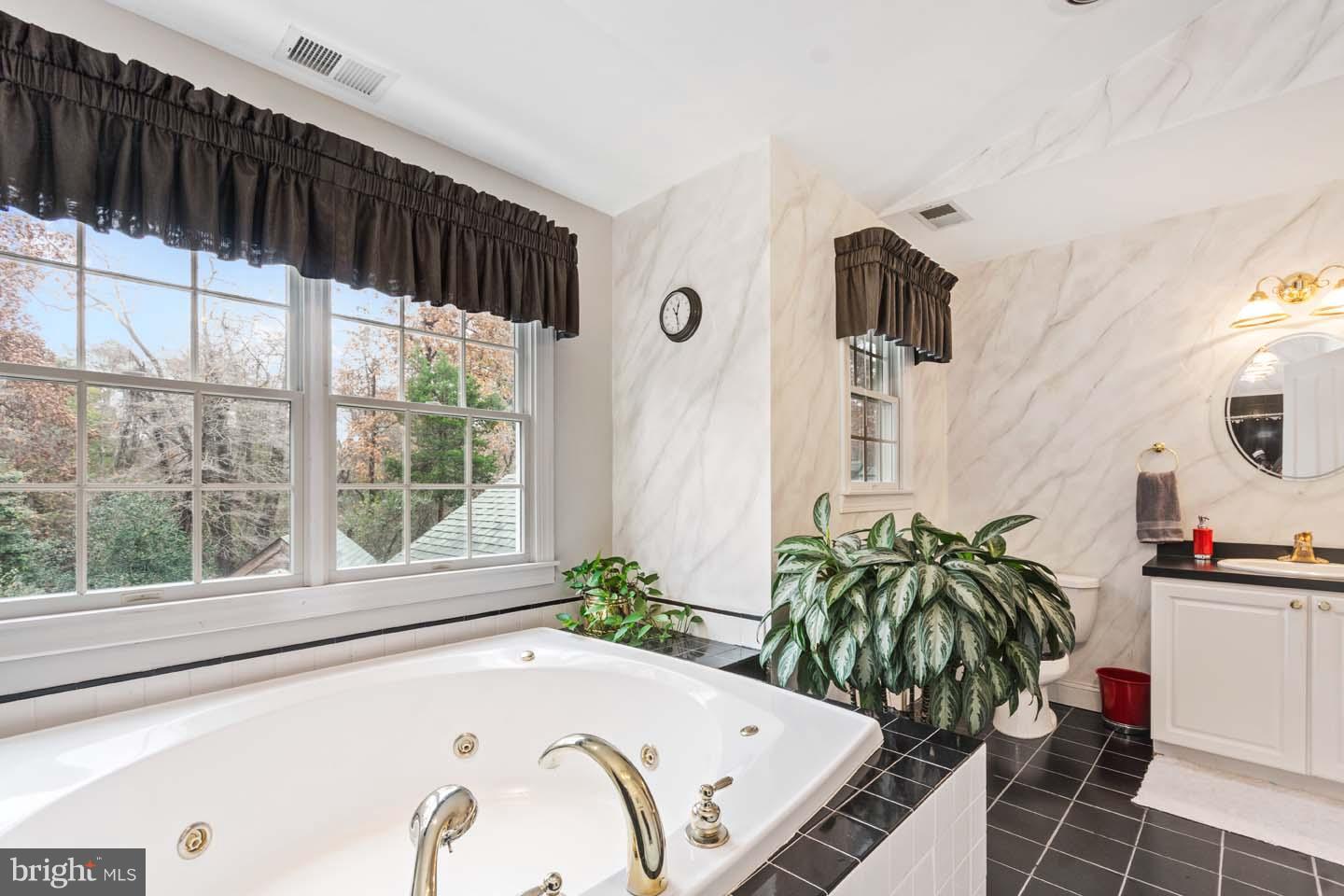 498 Oakshade Road Shamong, NJ 08088 - Photo 19 of 31 Gallery Image 19