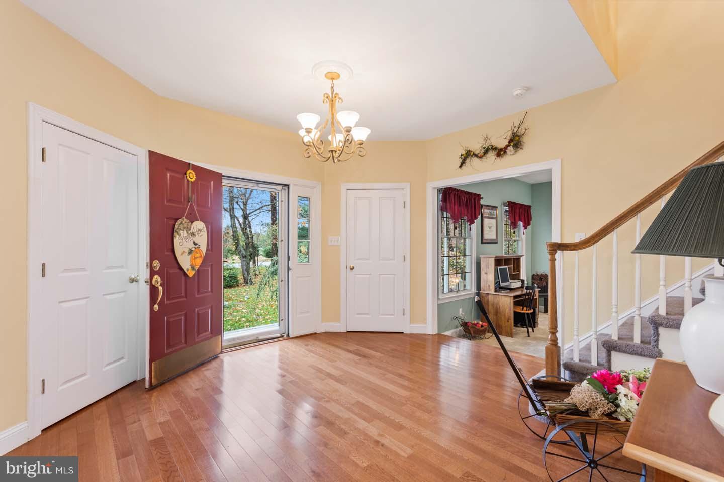 498 Oakshade Road Shamong, NJ 08088 - Photo 4 of 31 Gallery Image 4