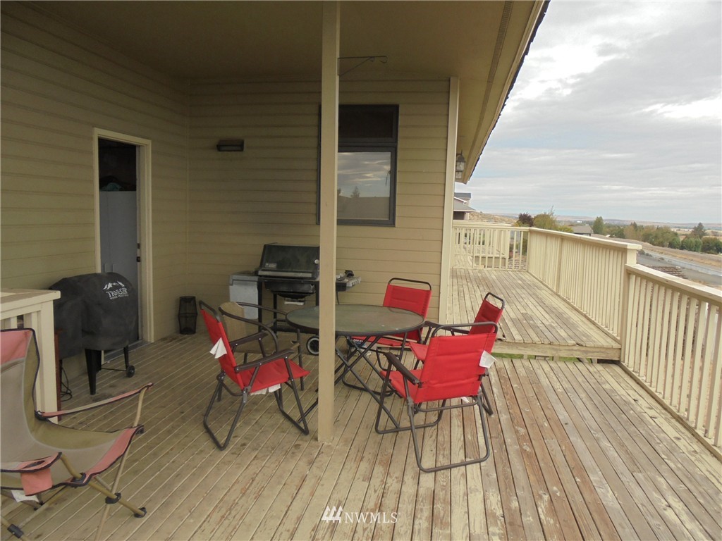 410 Strand Road Ephrata, WA 98823 - Photo 4 of 25