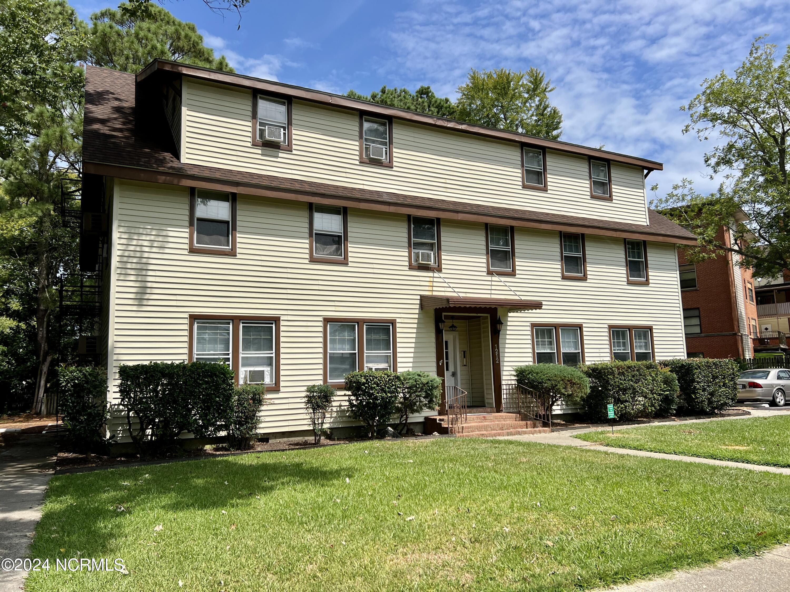1221 Riverside Avenue, Unit 2B Elizabeth City, NC 27909 - Photo 2 of 6 IMG_5101 2023-08-24 19_59_28