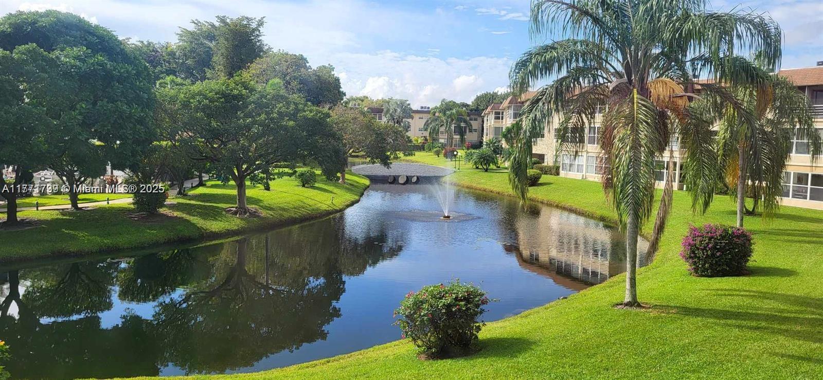 4700 Northwest 35th Street, Unit 511 Lauderdale Lakes, FL 33319 - Photo 1 of 17