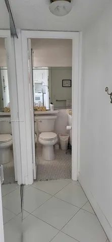 $85,000 | 4700 Northwest 35th Street, Unit 511, Lauderdale Lakes, FL 33319