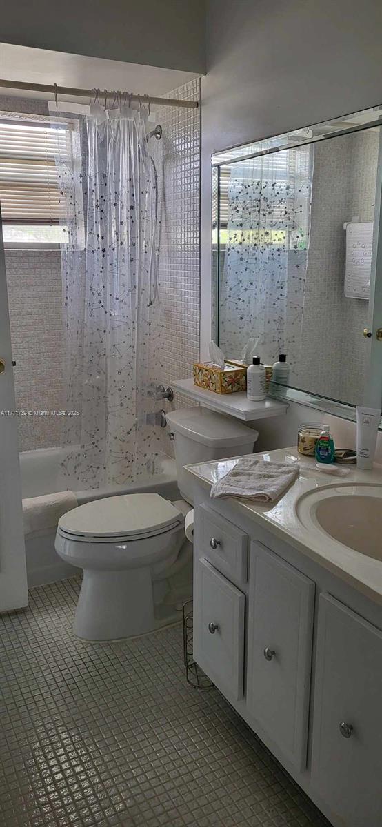 4700 Northwest 35th Street, Unit 511 Lauderdale Lakes, FL 33319 - Photo 10 of 17