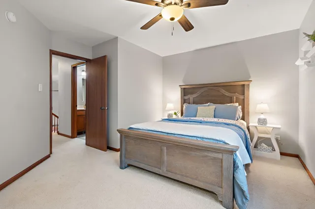 a view of walk in closet