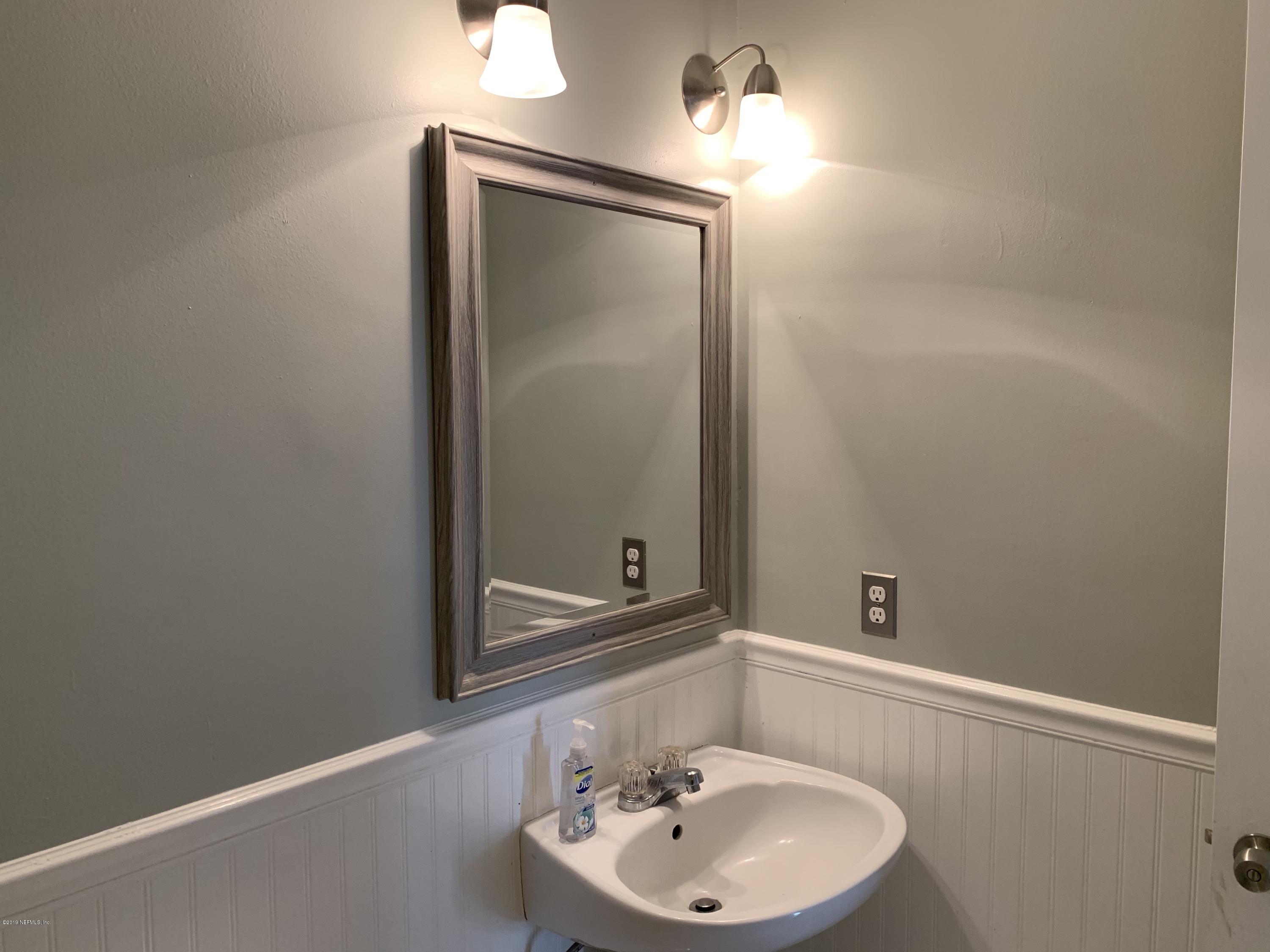 2375 Justin Road East Jacksonville, FL 32210 - Photo 18 of 21 Guest Bathroom