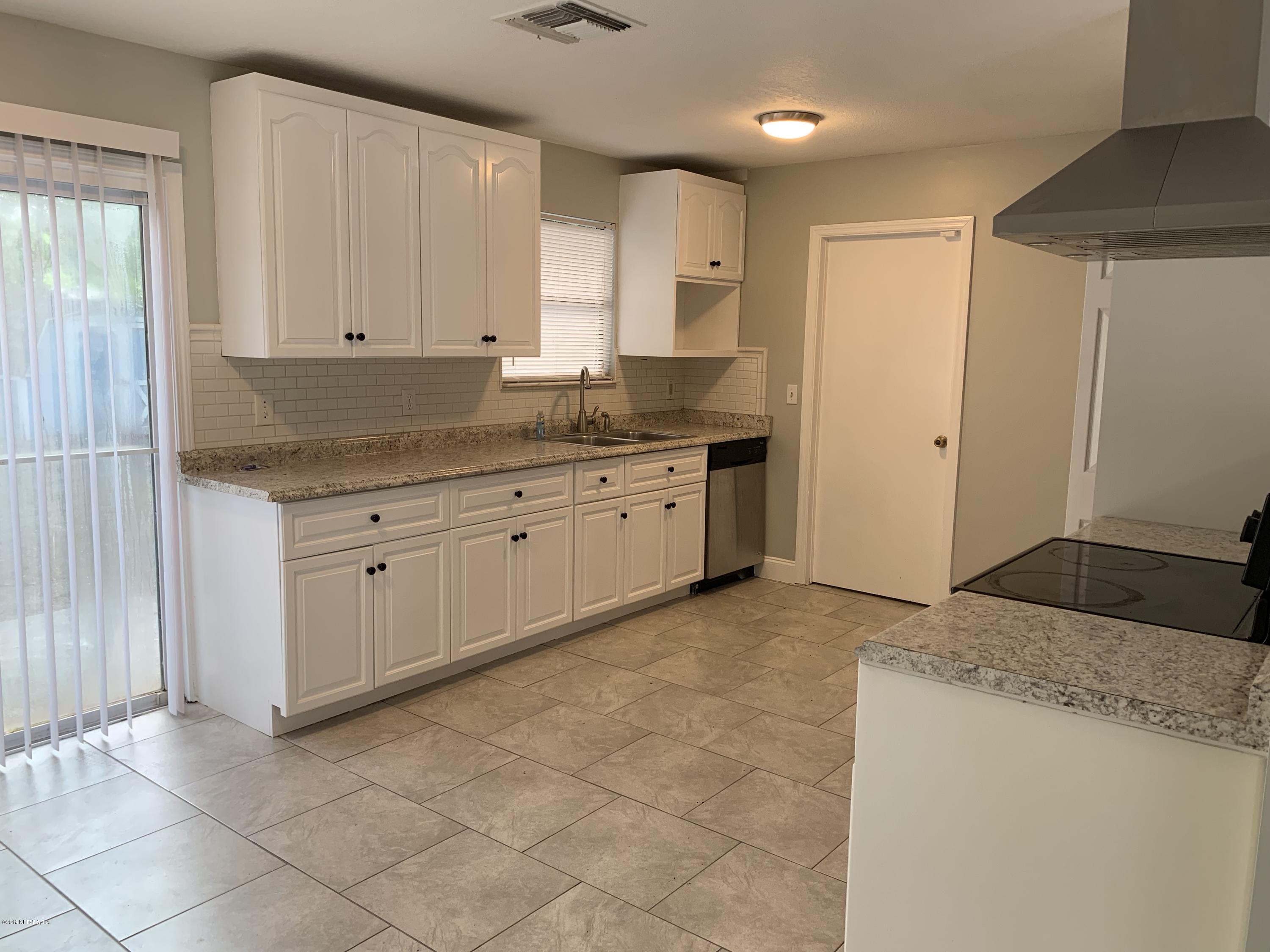 2375 Justin Road East Jacksonville, FL 32210 - Photo 4 of 21 Kitchen