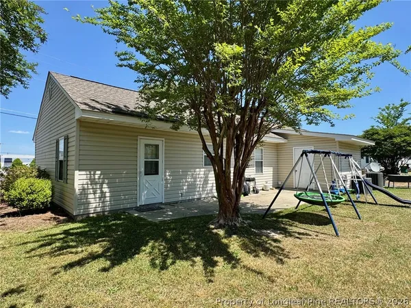 $1,200 | 502 East 19th Street, Lumberton, NC 28358