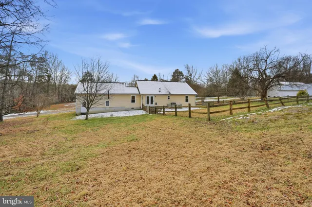 a view of a lake with houses