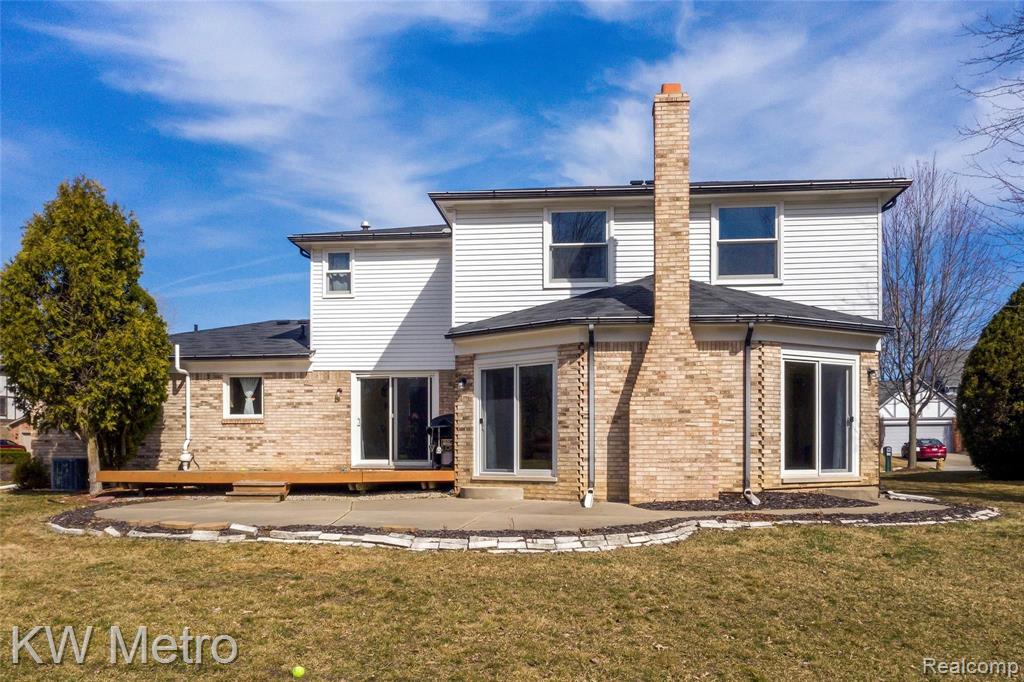 1722 Snowden Circle Rochester Hills, MI 48306 - Photo 36 of 39