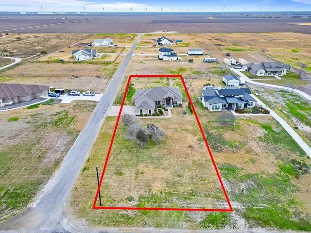 $690,000 | 9214 County Road 2226, Taft, TX 78390
