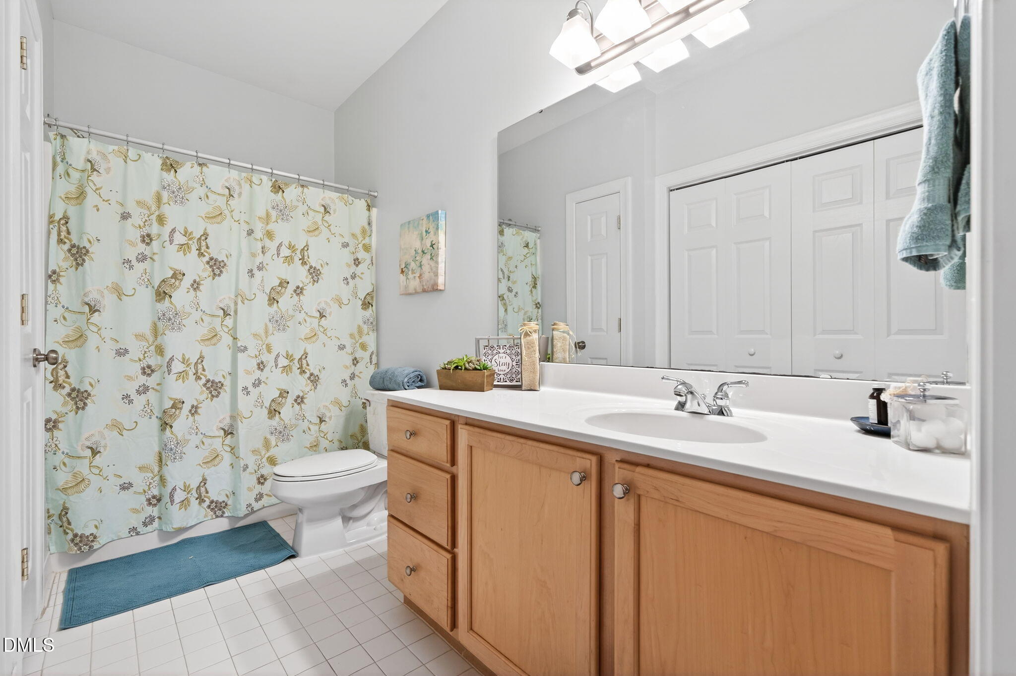 1300 Durlain Drive, Unit 105 Raleigh, NC 27614 - Photo 14 of 20 22-web-or-mls-1300 Durlain Unit 105-24