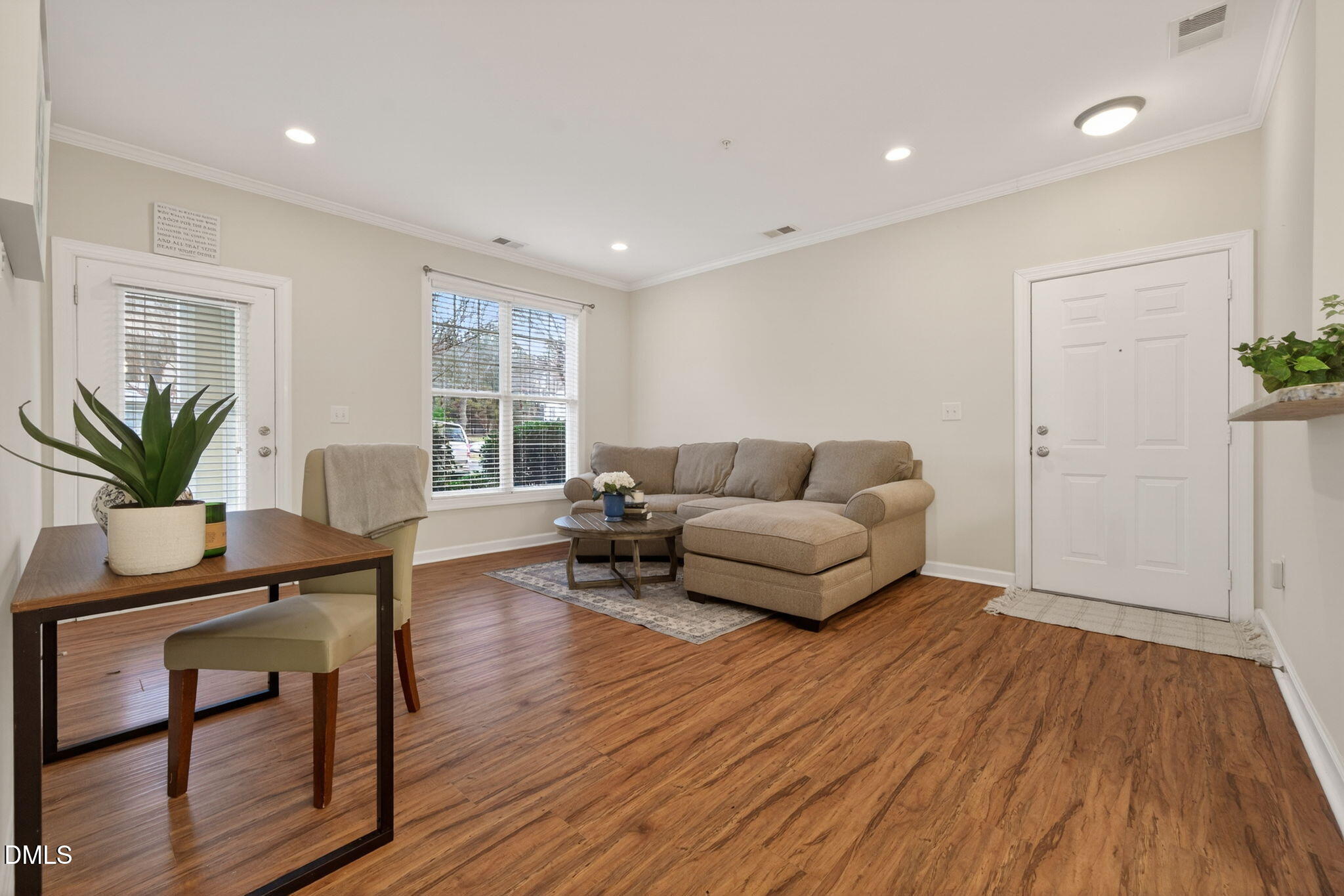 1300 Durlain Drive, Unit 105 Raleigh, NC 27614 - Photo 8 of 20 14-web-or-mls-1300 Durlain Unit 105-16