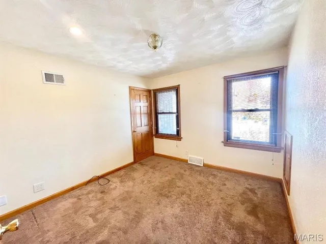 $229,900 | 6919 Greenholly Drive, St. Louis, MO 63123