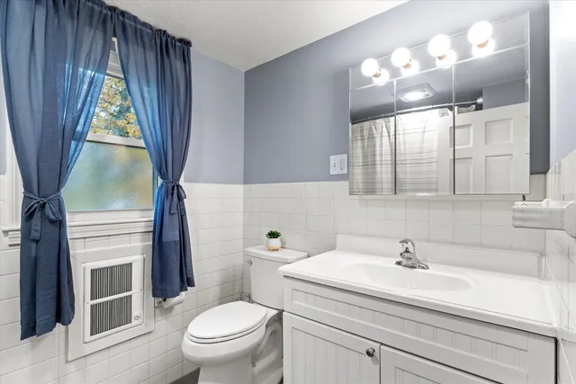 $525,000 | 70 White Rock Hill Road, Bow, NH 03304