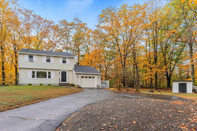 $525,000 | 70 White Rock Hill Road, Bow, NH 03304