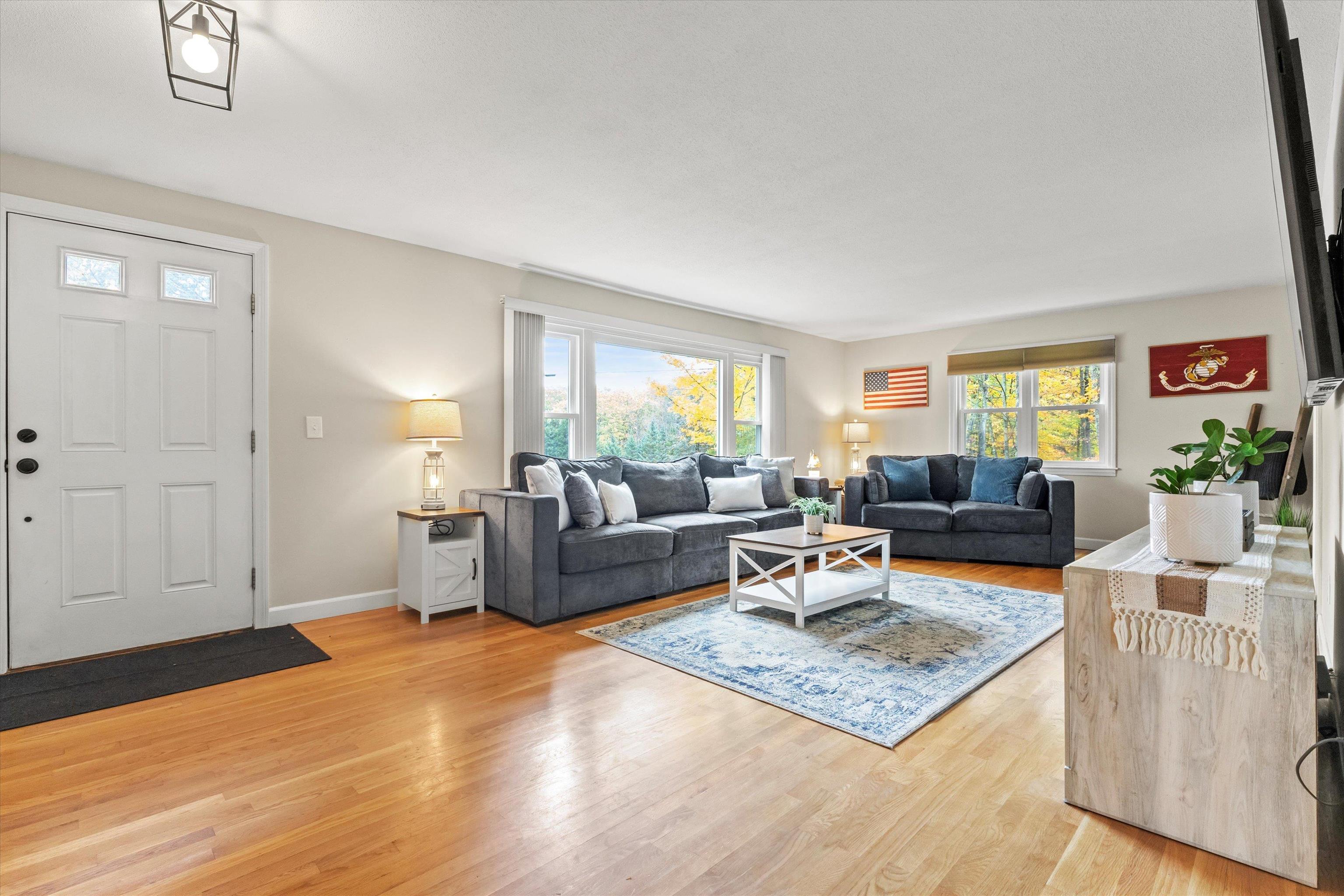 70 White Rock Hill Road Bow, NH 03304 - Photo 4 of 34