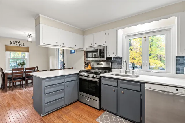 $525,000 | 70 White Rock Hill Road, Bow, NH 03304