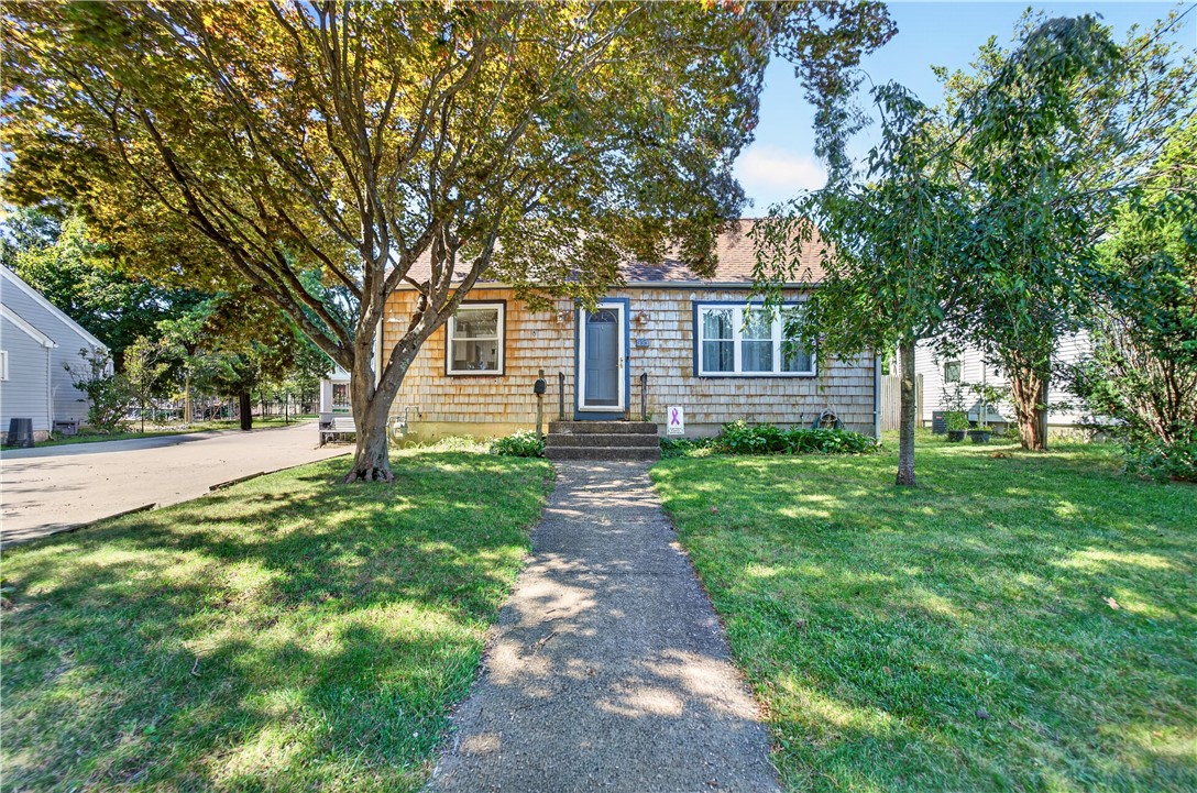 333 Maple Street Warwick, RI 02888 - Photo 1 of 20 Gallery Image 1