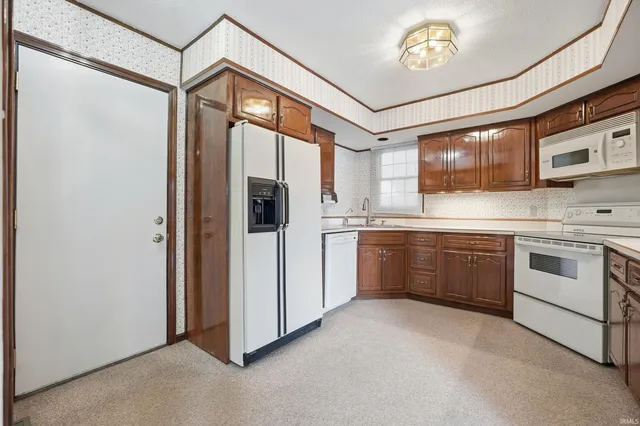 $234,900 | 2911 Dockshire Lane, Fort Wayne, IN 46804