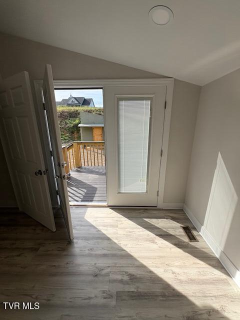 2496 Siam Road Elizabethton, TN 37643 - Photo 57 of 82 56