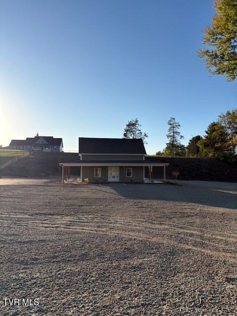 2496 Siam Road Elizabethton, TN 37643 - Photo 6 of 82 05