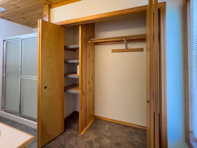 $599,500 | 2368 Eagle River Way, Kettle Falls, WA 99141