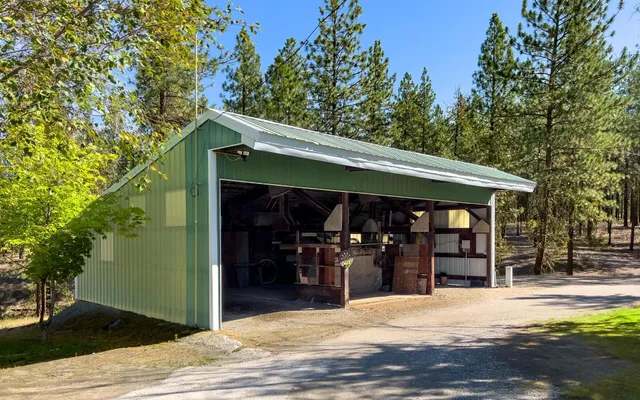 $599,500 | 2368 Eagle River Way, Kettle Falls, WA 99141