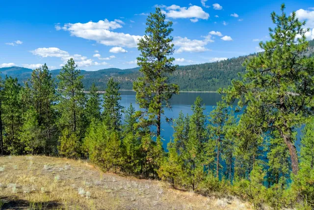 $599,500 | 2368 Eagle River Way, Kettle Falls, WA 99141