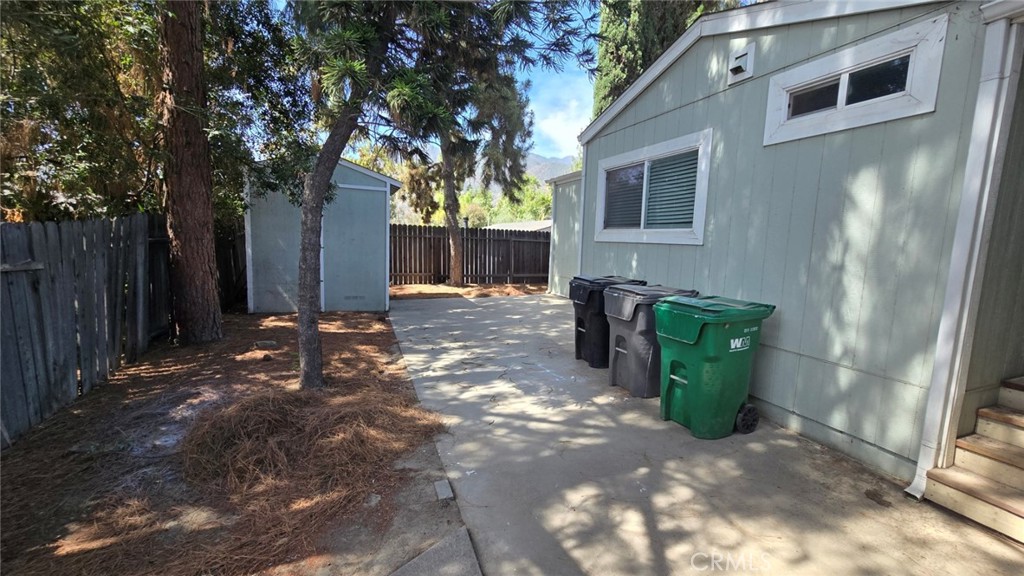 10301 Wagon Road West Corona, CA 92883 - Photo 15 of 33