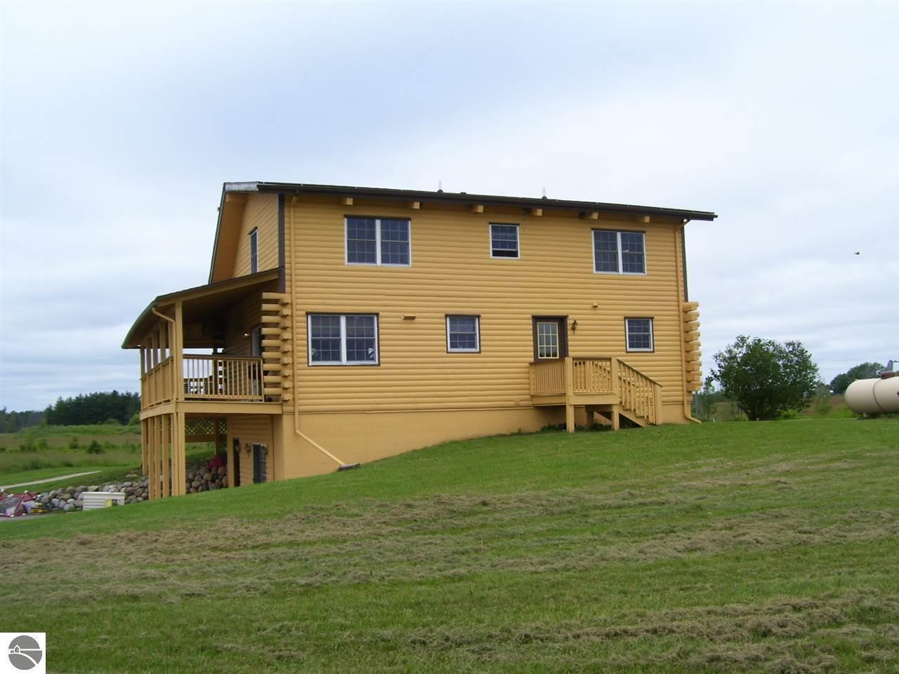 2928 Hottis Road Hale, MI 48739 - Photo 4 of 27 1893415-3.JPG