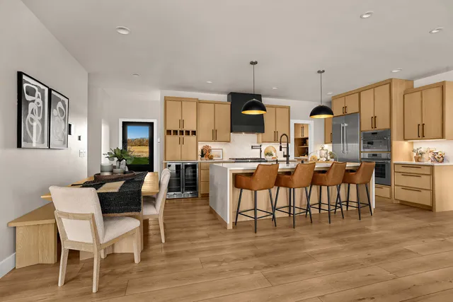 $799,900 | 251 Weston Road, Holmen, WI 54636